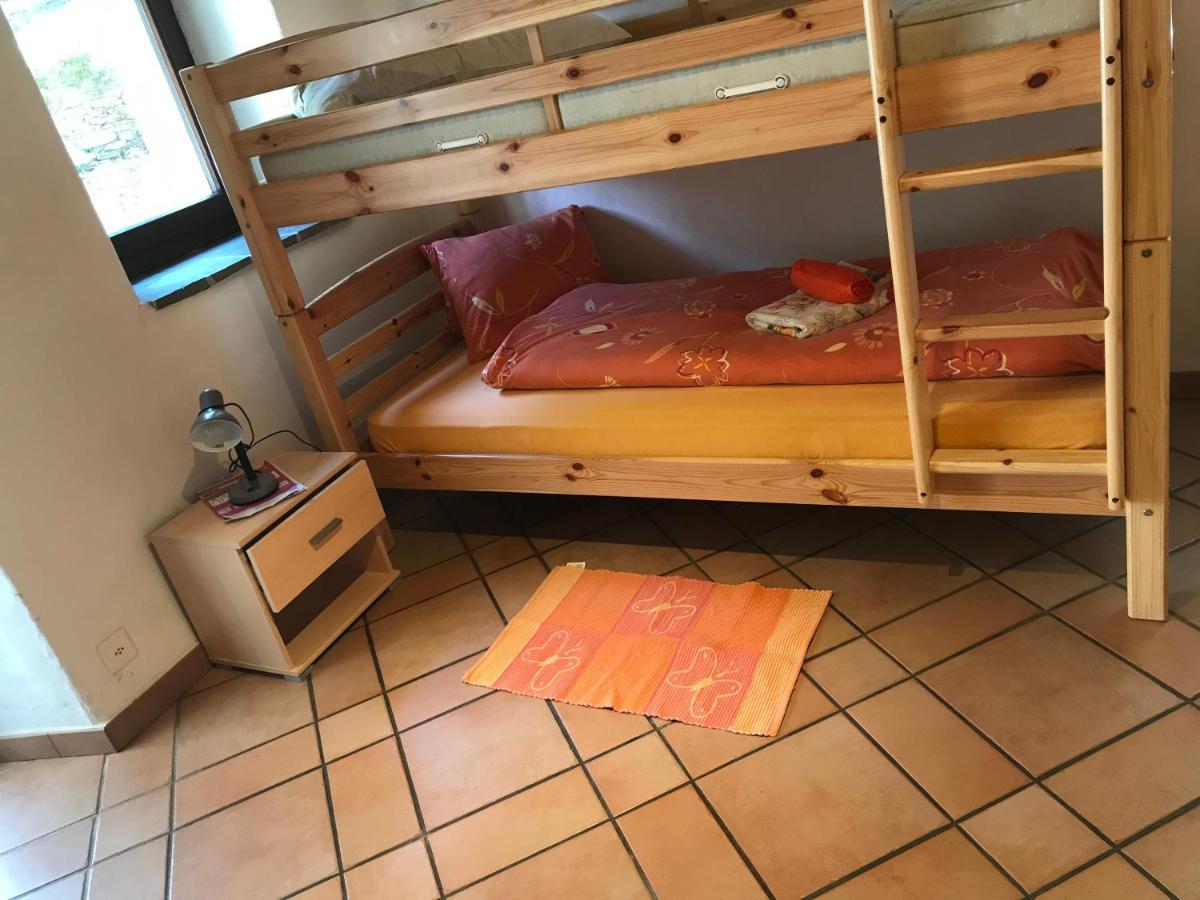 Ostello Orgnana Gambarogno Екстер'єр фото